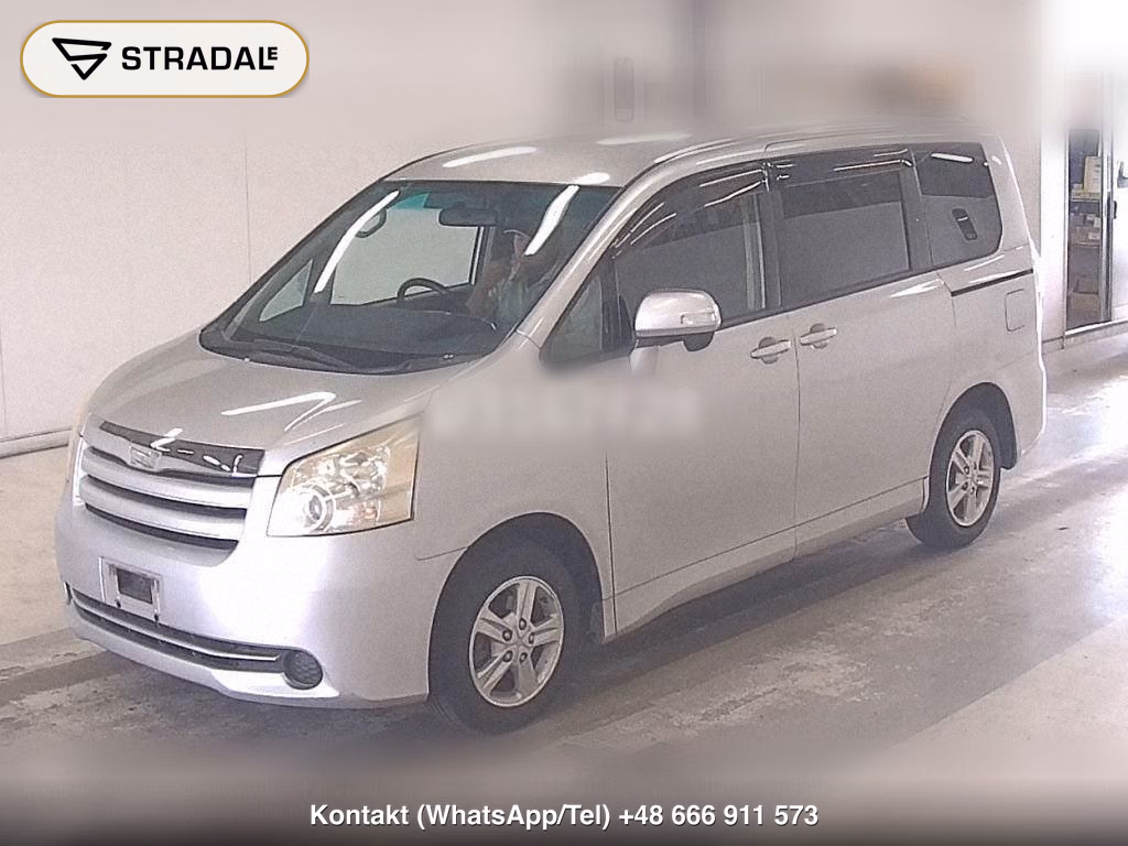 TOYOTA NOAH X, miniaturka 5