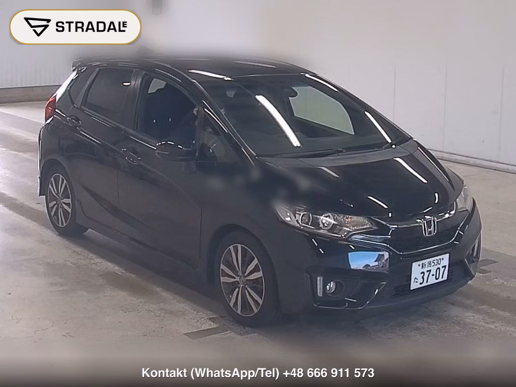 HONDA FIT HYBRID S PACKAGE 2016, aukcja z Japonii, zdjęcie 1