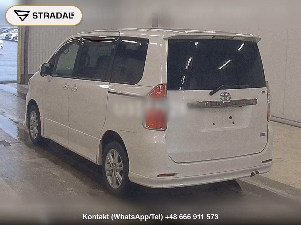 TOYOTA NOAH 4WD SI, miniaturka 3