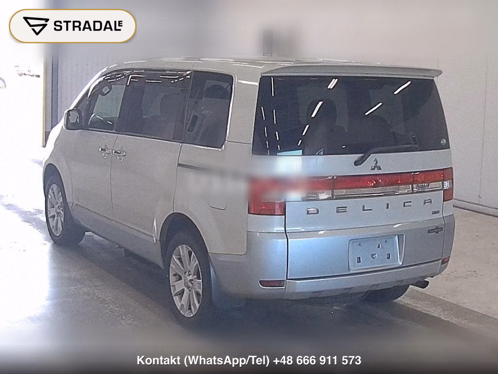 MITSUBISHI DELICA D:5 4WD CHAMONIX, miniaturka 3