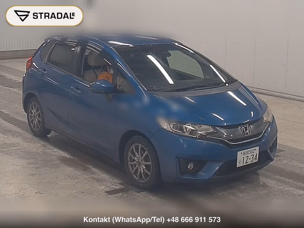HONDA FIT HYBRID F PACKAGE 2015, aukcja z Japonii, zdjęcie 1