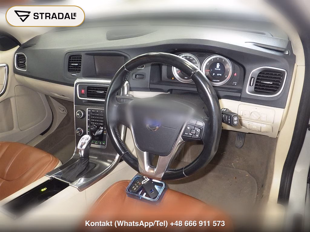 VOLVO V60 T4 SCANDINAVIAN LIMITED, miniaturka 4