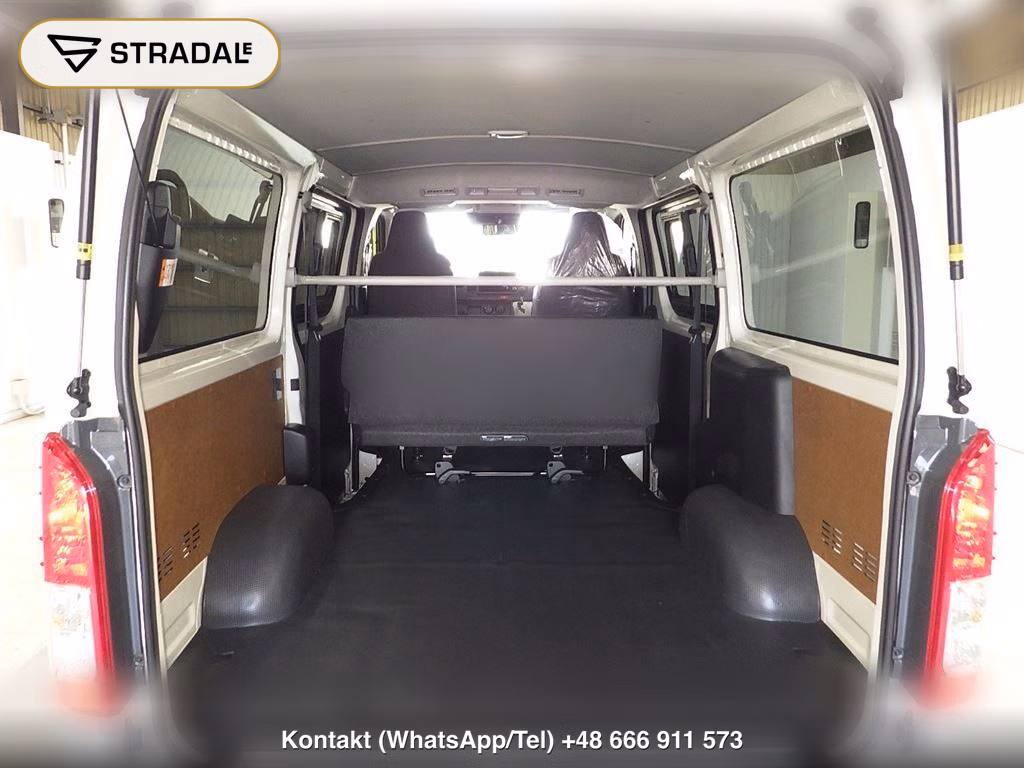 TOYOTA HIACE VAN 5D 4WD DX GL PACKAGE, miniaturka 4