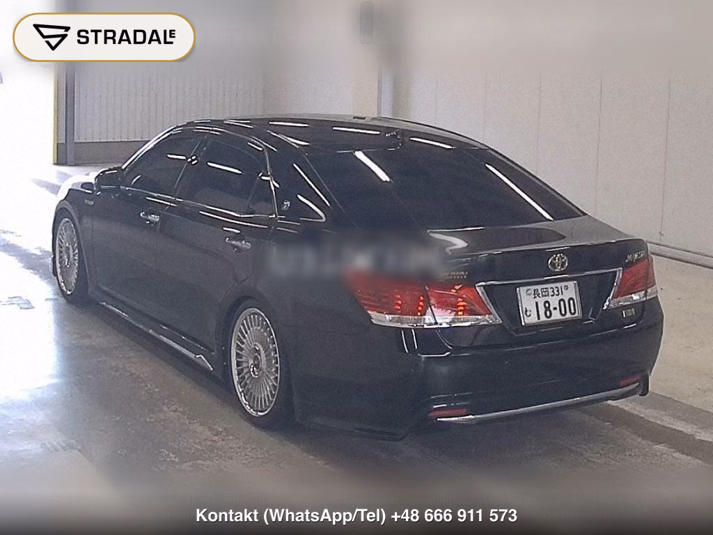 TOYOTA CROWN MAJESTA 4D F VERSION, miniaturka 3