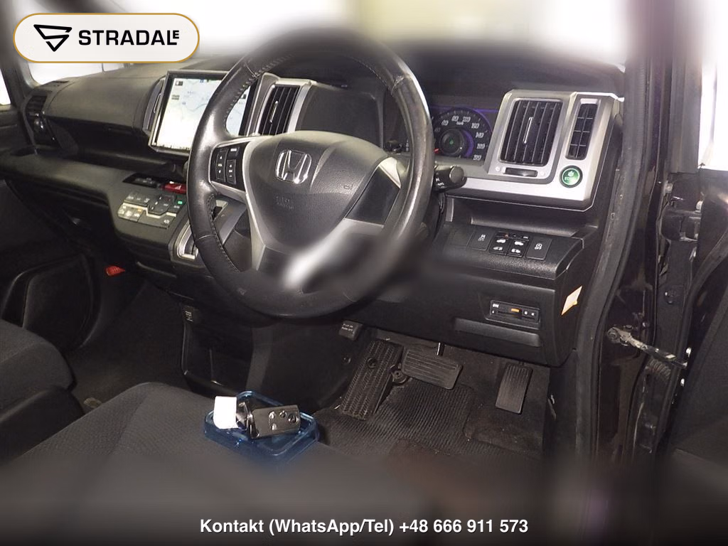 HONDA STEPWAGON SPADA Z, miniaturka 4