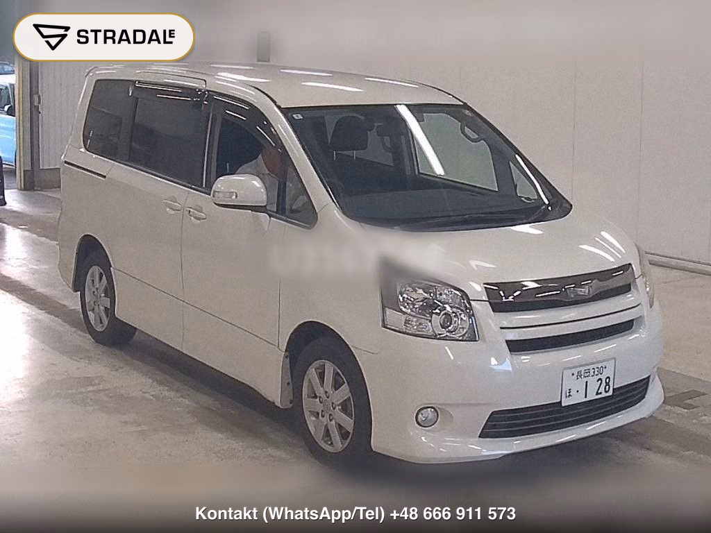TOYOTA NOAH 4WD SI, miniaturka 2