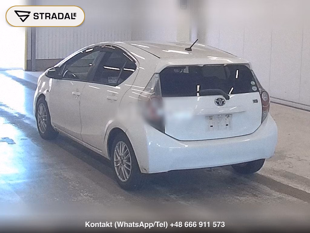 TOYOTA AQUA, miniaturka 3