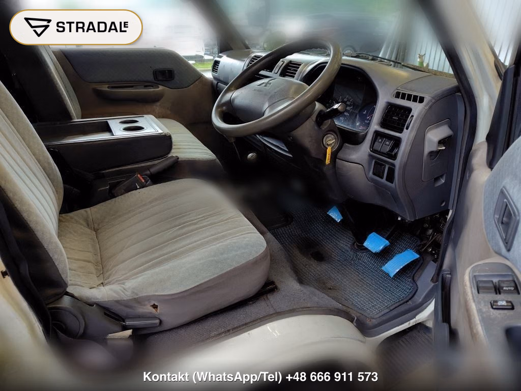 MITSUBISHI DELICA VAN 5D 4WD, miniaturka 4