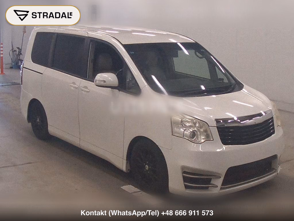TOYOTA NOAH X, miniaturka 2