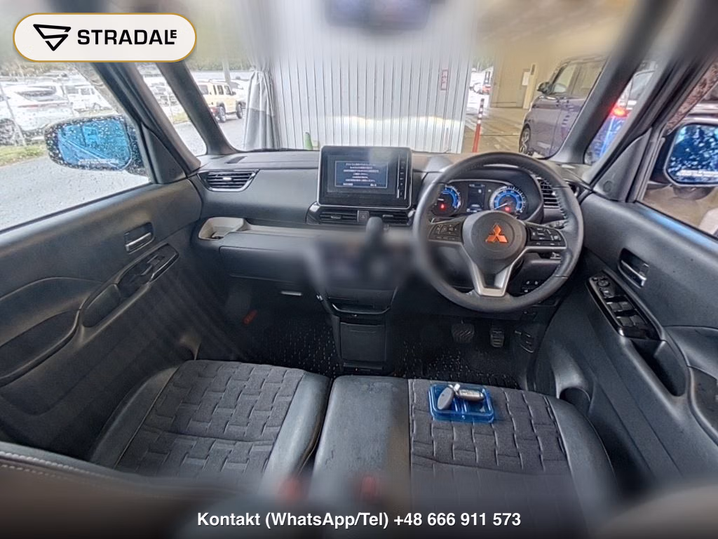 MITSUBISHI DELICA MINI 4WD T PREMIUM, miniaturka 4