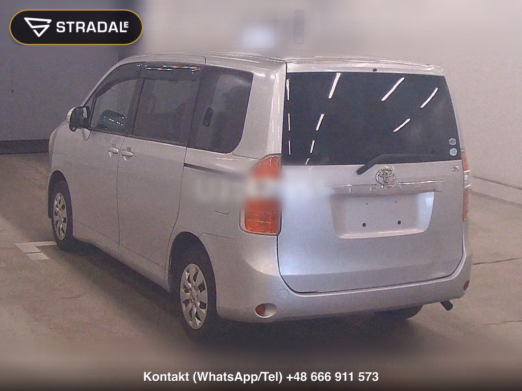 TOYOTA NOAH, miniaturka 3