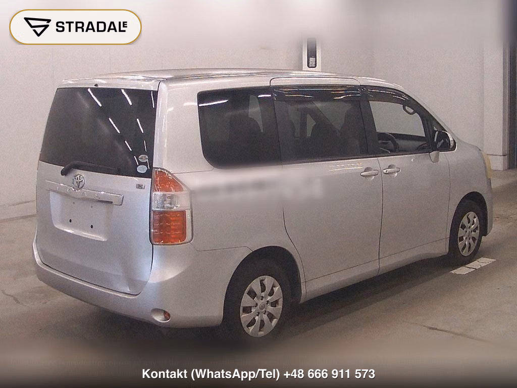TOYOTA NOAH, miniaturka 6