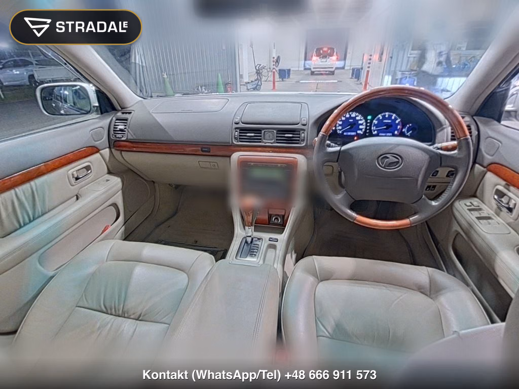TOYOTA PROGRES NC250 WALNUT PACKAGE, miniaturka 4