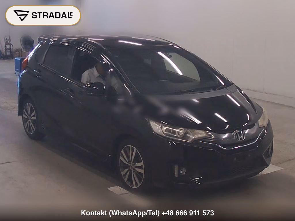 HONDA FIT HYBRID S PACKAGE 2015, aukcja z Japonii, zdjęcie 1
