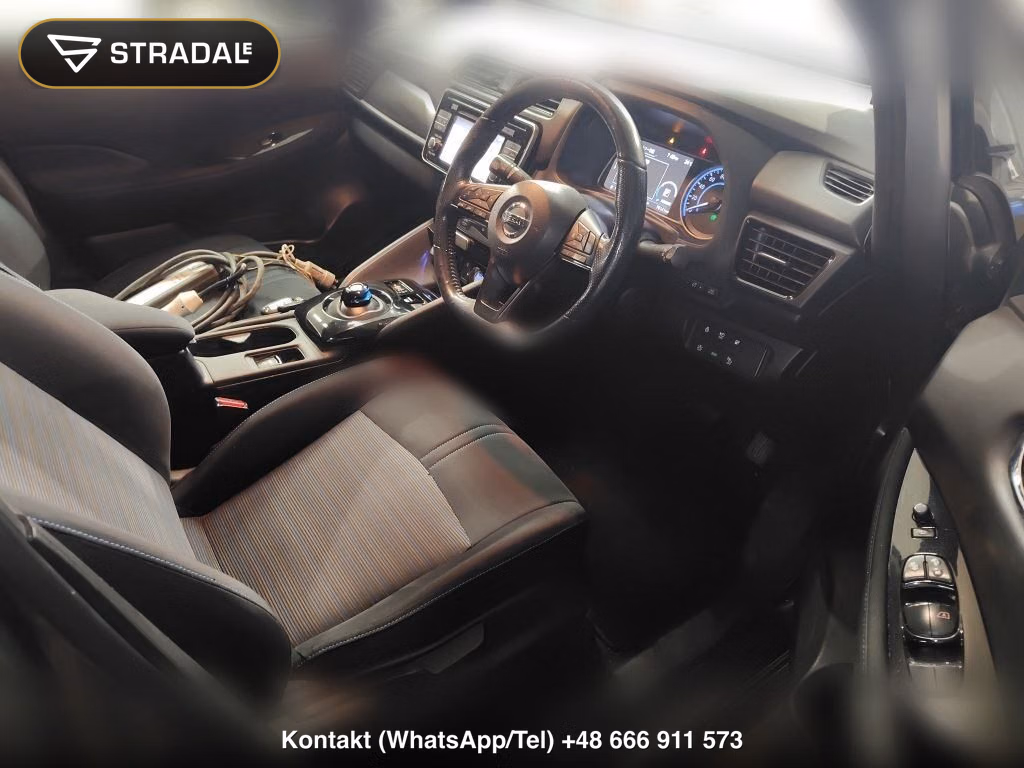 NISSAN LEAF, miniaturka 4