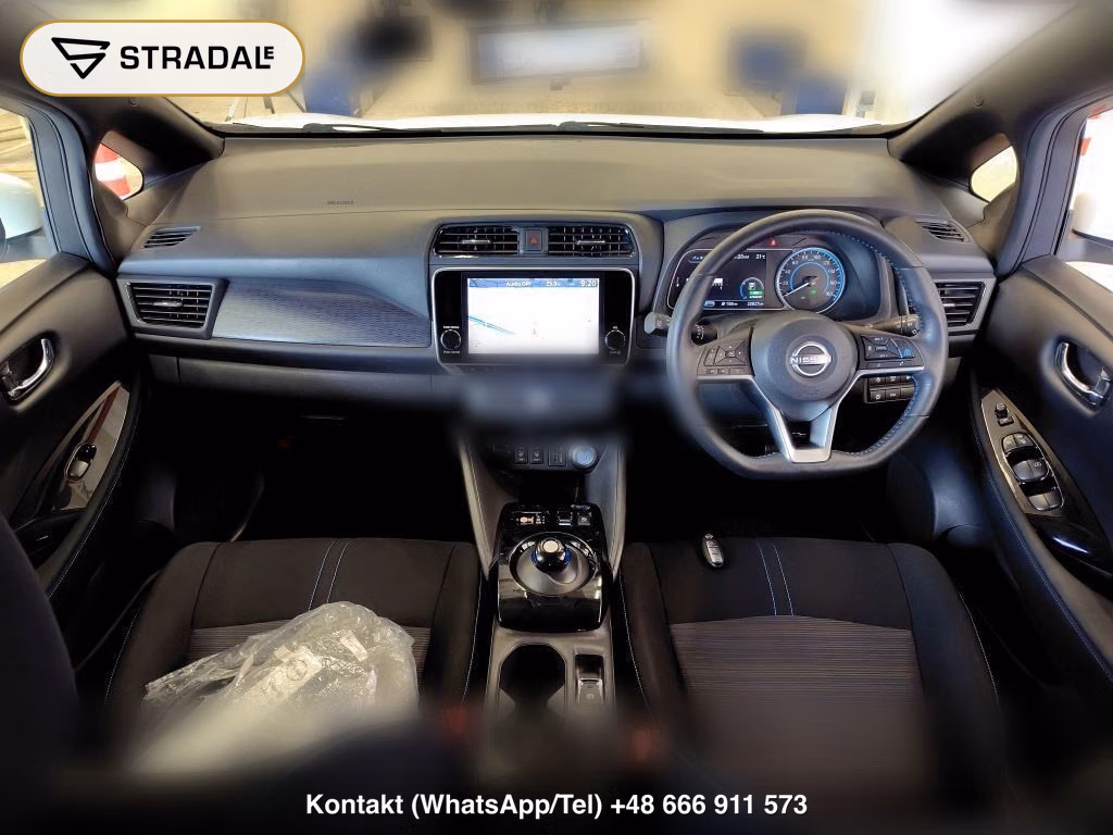 NISSAN LEAF G, miniaturka 4