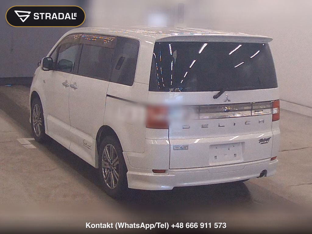 MITSUBISHI DELICA D:5 C2 G NAVI PACKAGE, miniaturka 3