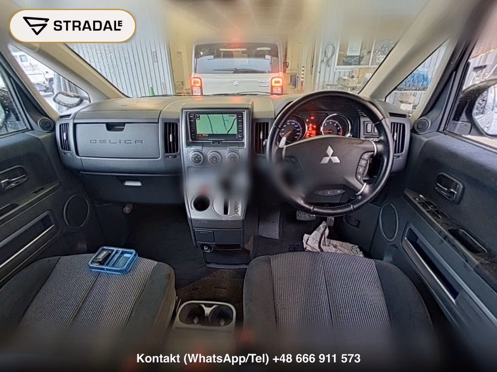 MITSUBISHI DELICA D:5 C2 G NAVI PACKAGE, miniaturka 4