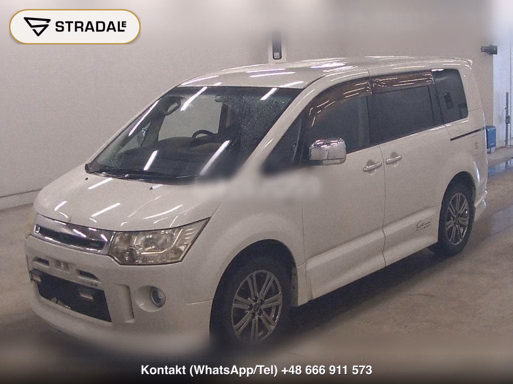 MITSUBISHI DELICA D:5 C2 G NAVI PACKAGE, miniaturka 5
