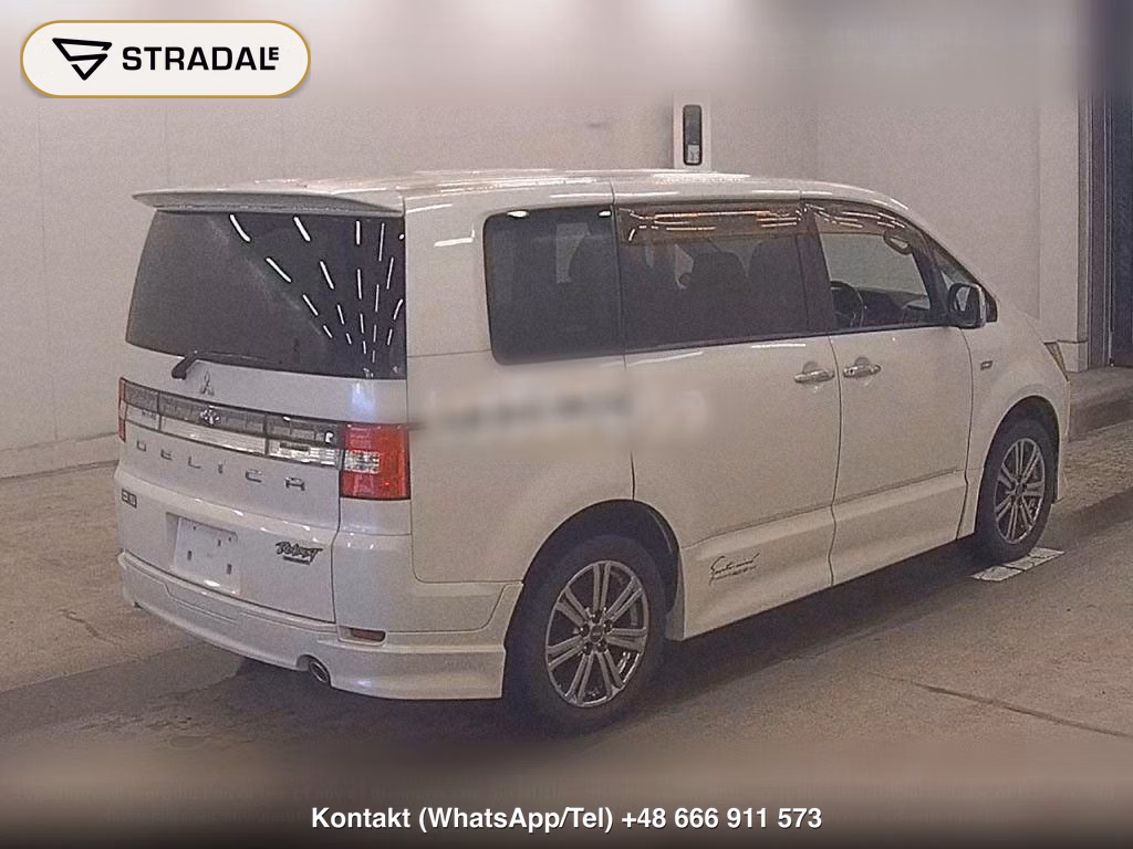 MITSUBISHI DELICA D:5 C2 G NAVI PACKAGE, miniaturka 6
