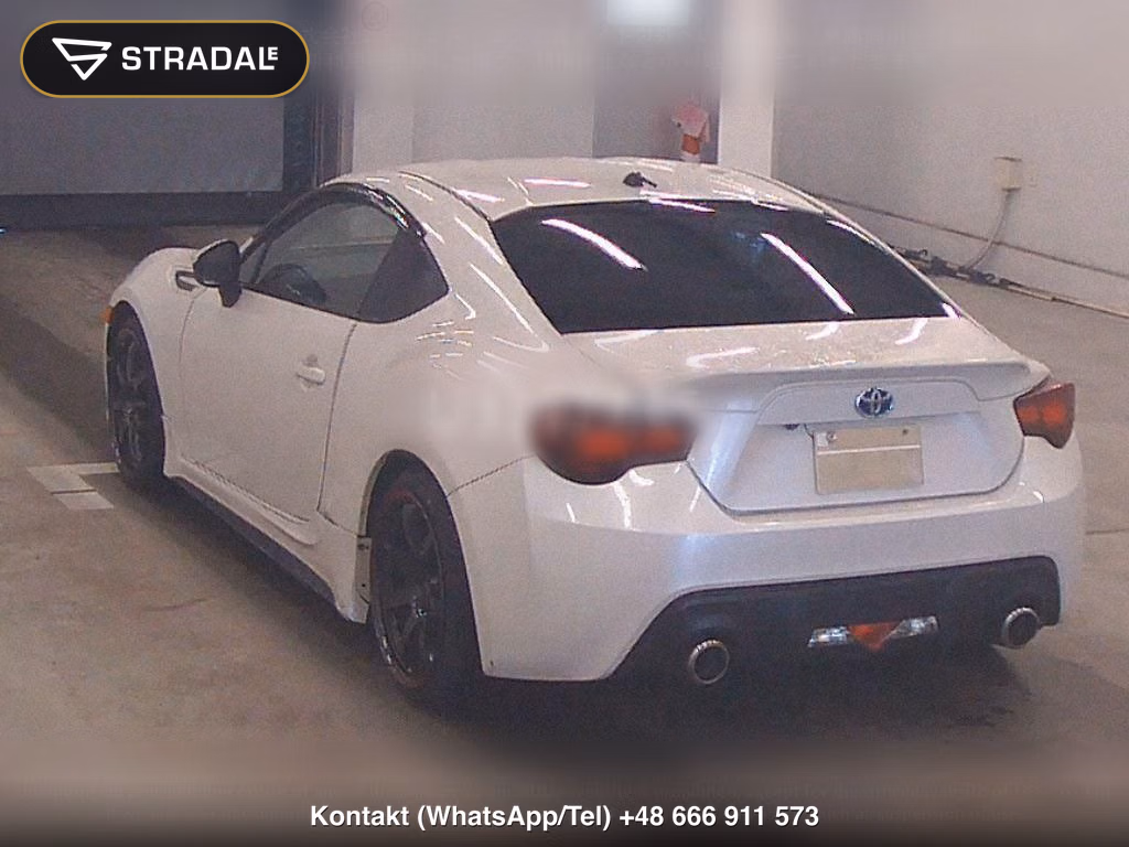 TOYOTA 86 GT, miniaturka 3