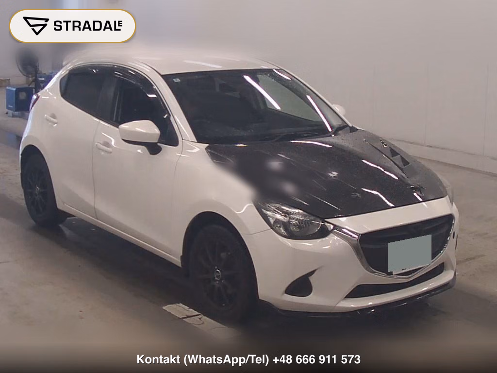 MAZDA DEMIO 5D 15MB 2016, aukcja z Japonii, zdjęcie 1