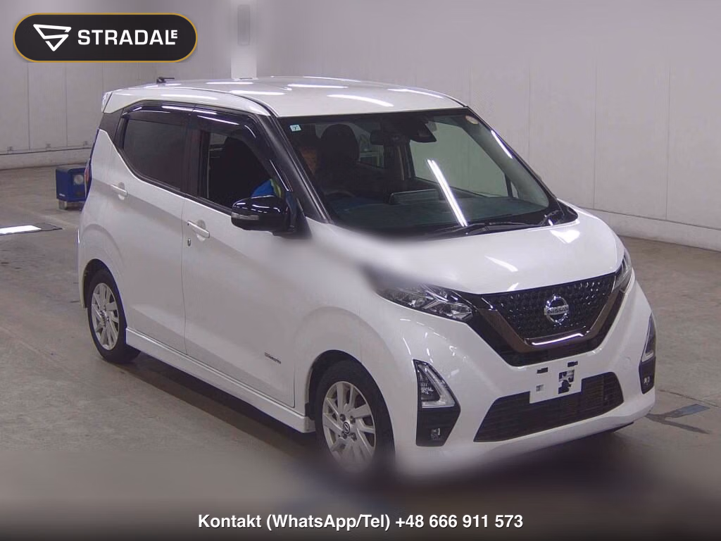 NISSAN DAYZ HIGHWAY STAR X URBAN CHROME 2021, aukcja z Japonii, zdjęcie 1