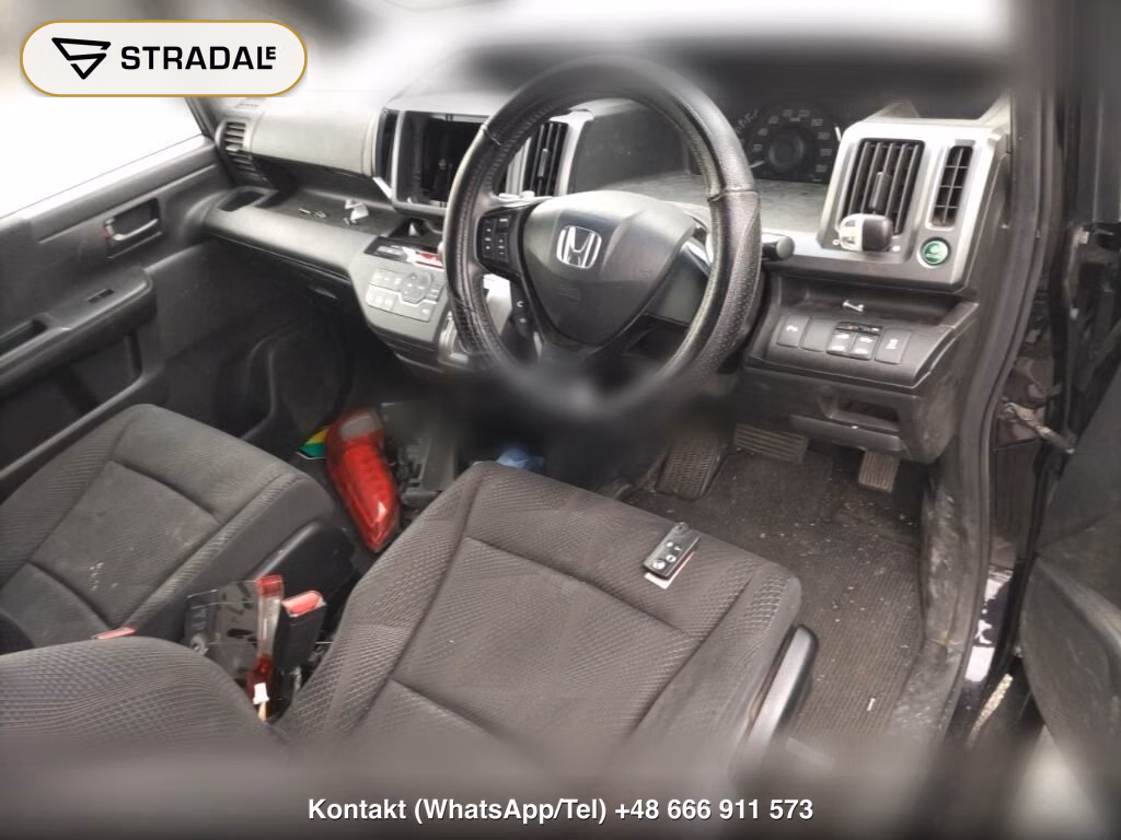 HONDA STEPWAGON SPADA, miniaturka 4