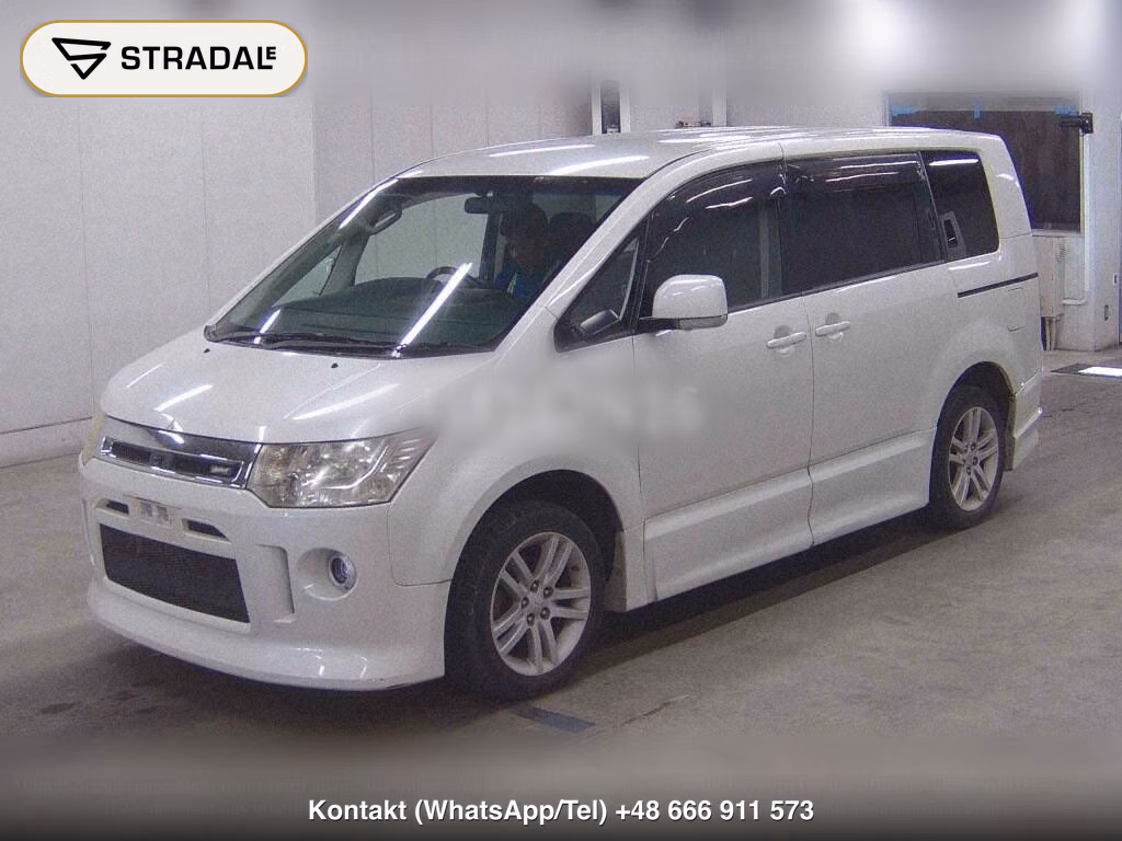 MITSUBISHI DELICA D:5 C2 G NAVI PACKAGE, miniaturka 5