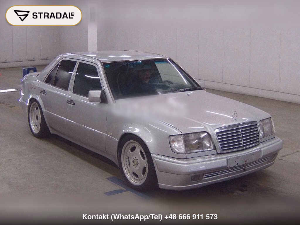 MERCEDES BENZ E-CLASS 4D E500, miniaturka 2