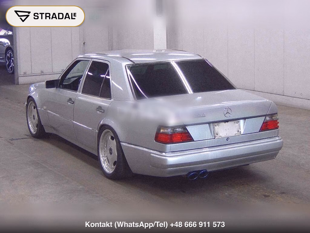 MERCEDES BENZ E-CLASS 4D E500, miniaturka 3
