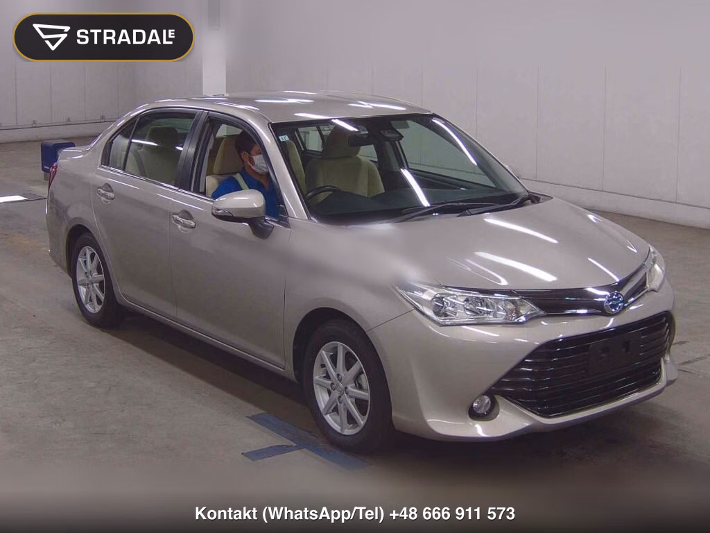 TOYOTA COROLLA AXIO HYBRID G 2015, aukcja z Japonii, zdjęcie 1