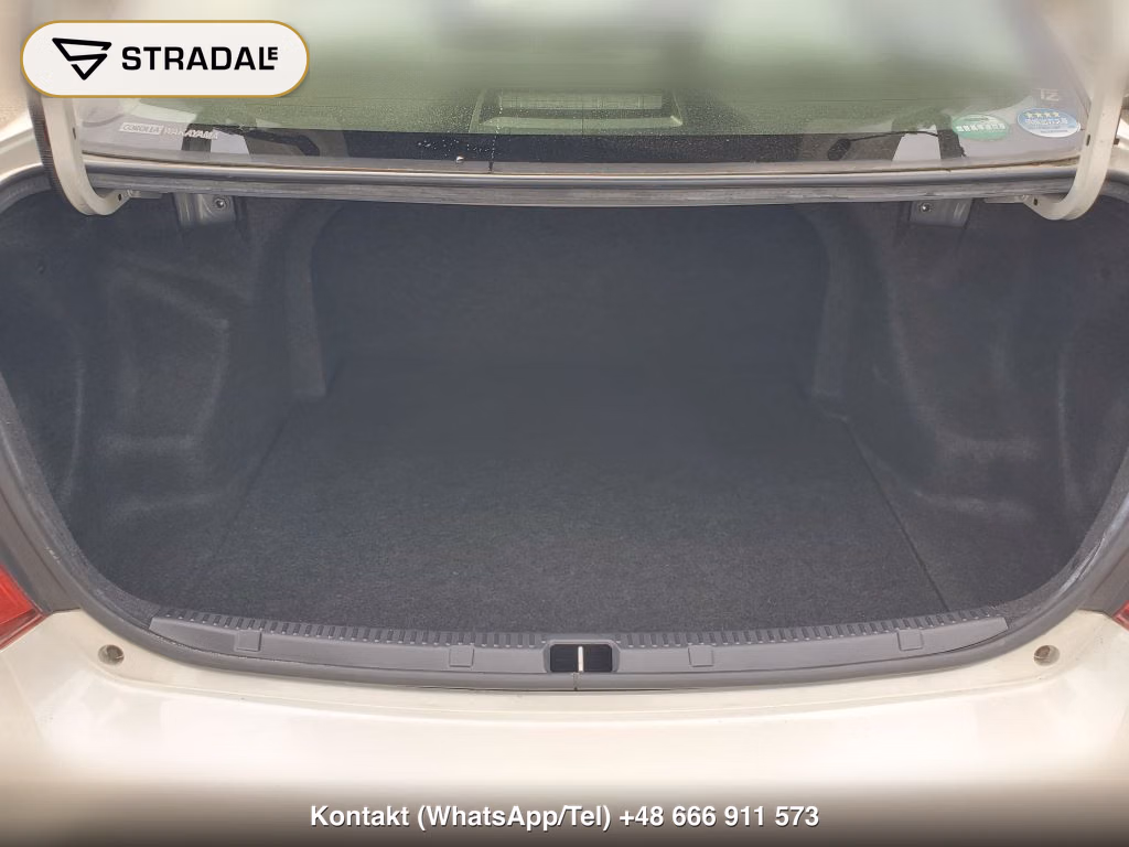 TOYOTA COROLLA AXIO 1.5G, miniaturka 10