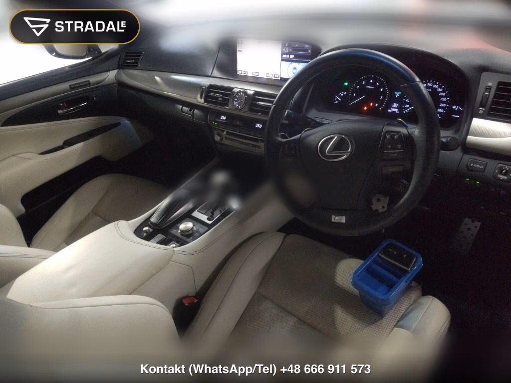 LEXUS LS 4WD LS600H F SPORT, miniaturka 4