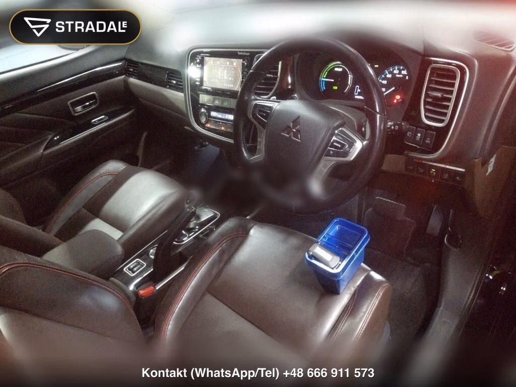 MITSUBISHI OUTLANDER PHEV 4WD G PREMIUM PACKAGE, miniaturka 4