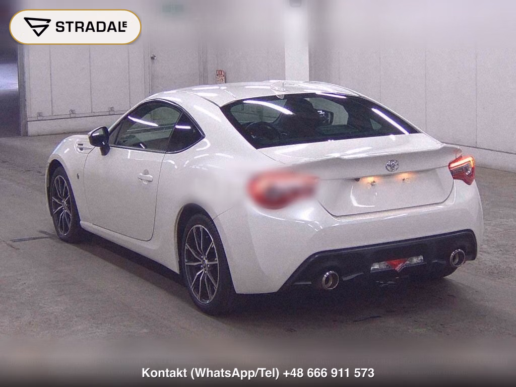TOYOTA 86 GT, miniaturka 3