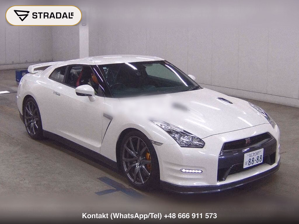 NISSAN GT-R 4WD BLACK EDITION, miniaturka 2