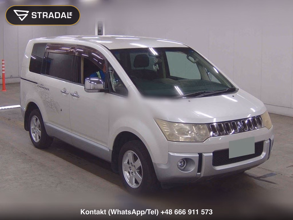 MITSUBISHI DELICA D:5 CHAMONIX 2009, aukcja z Japonii, zdjęcie 1