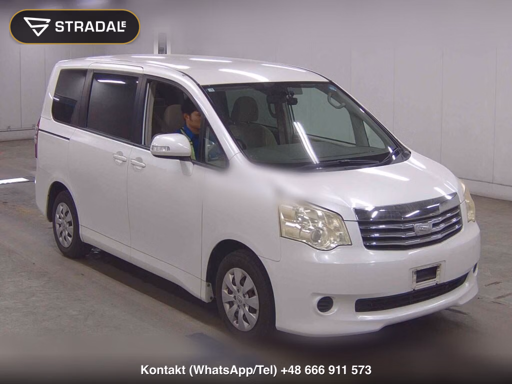 TOYOTA NOAH X L SELECTION 2011, aukcja z Japonii, zdjęcie 1