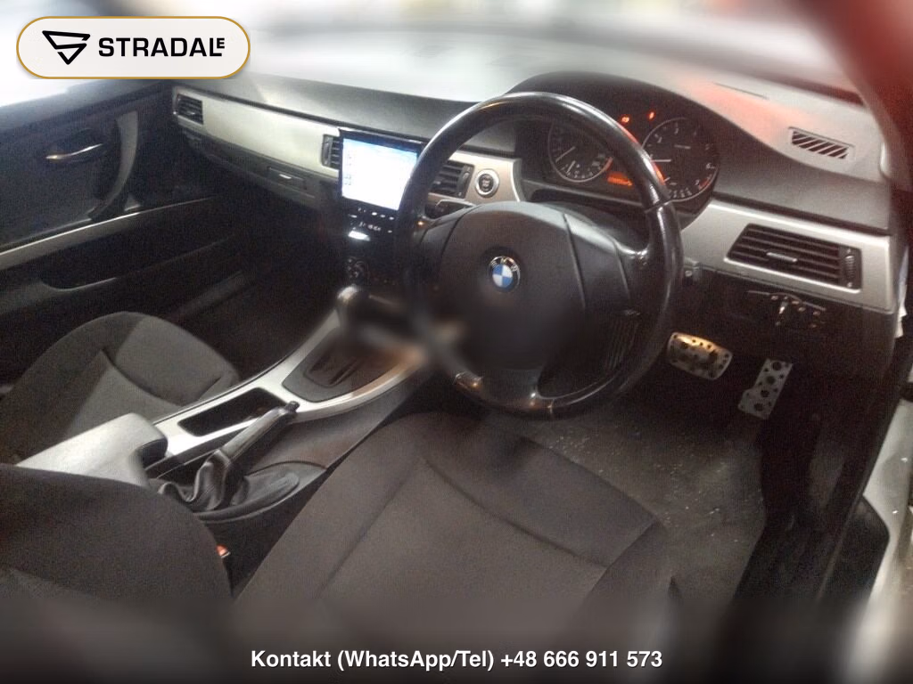 BMW 3 SERIES 4D, miniaturka 4