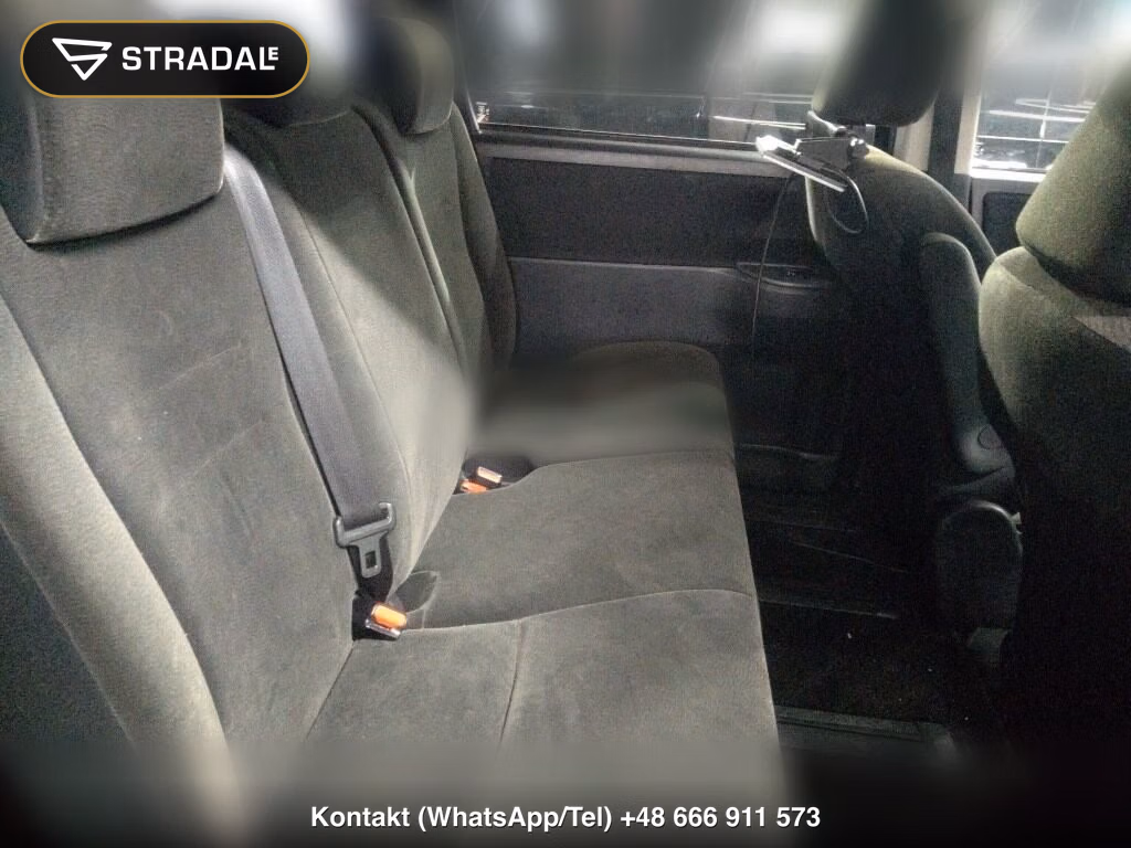TOYOTA NOAH X, miniaturka 7