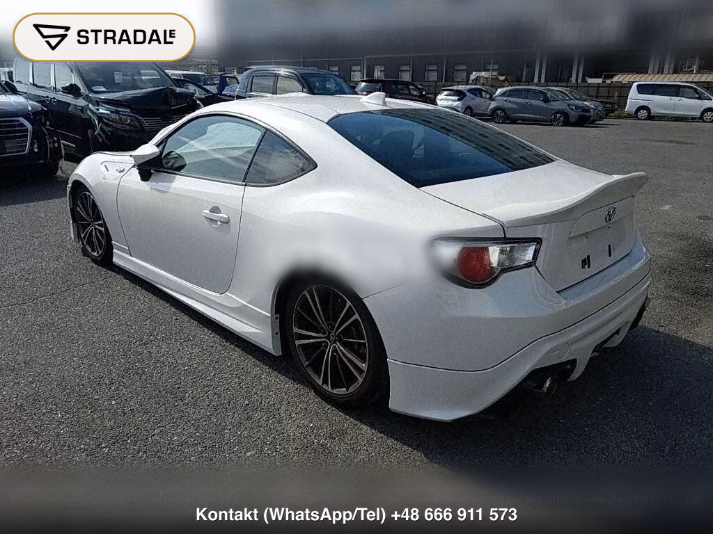 TOYOTA 86, miniaturka 3