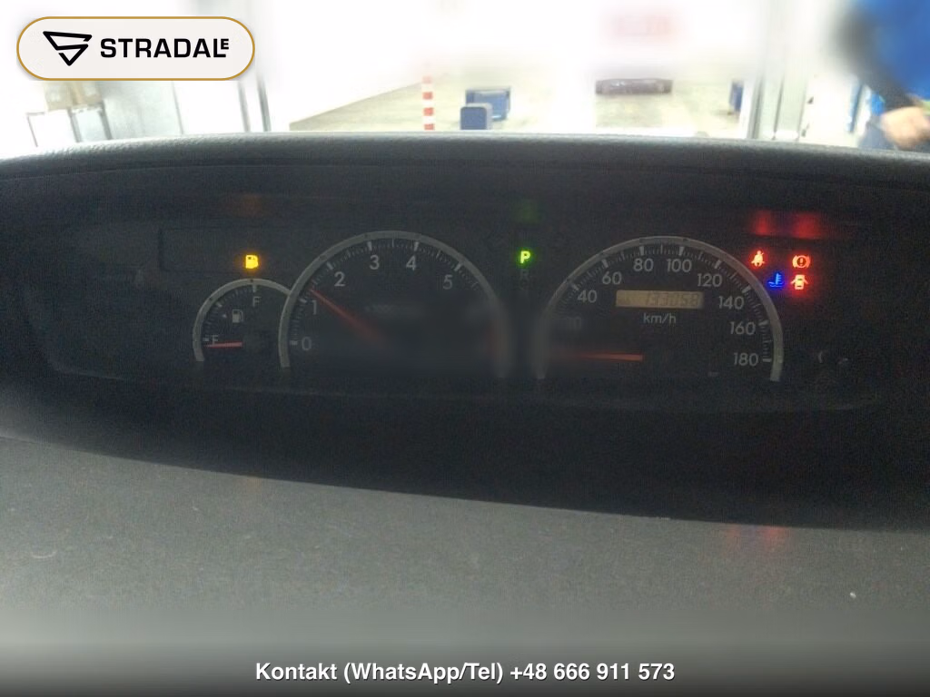 TOYOTA NOAH X, miniaturka 7