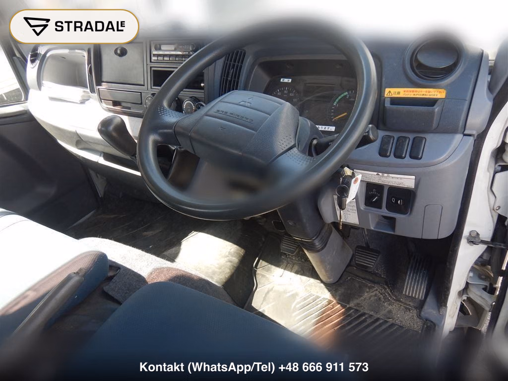 MITSUBISHI FUSO CANTER 2D, miniaturka 4