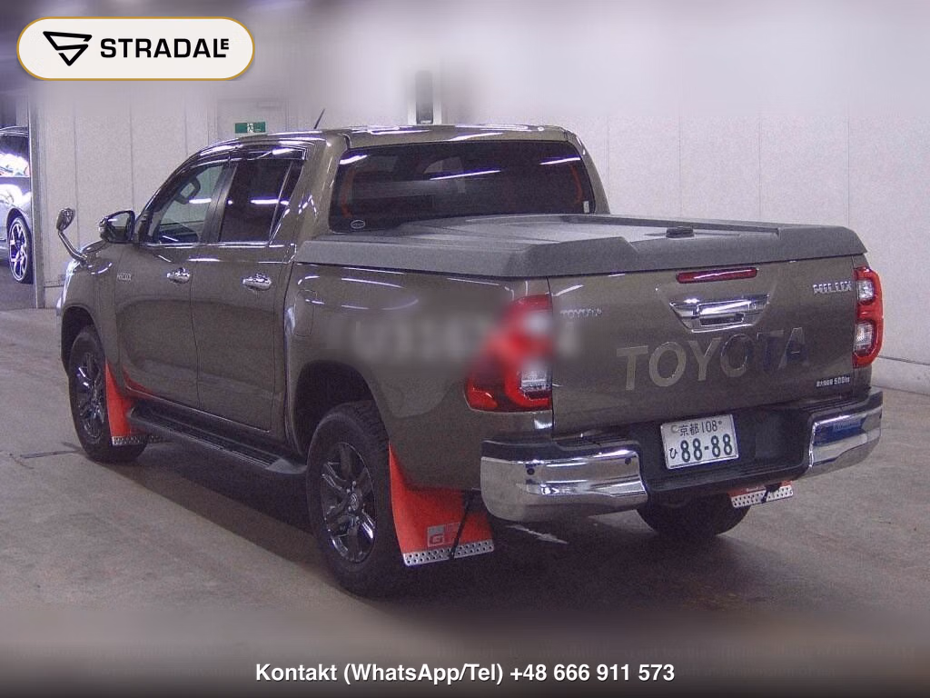 TOYOTA HILUX 4D 4WD Z, miniaturka 3