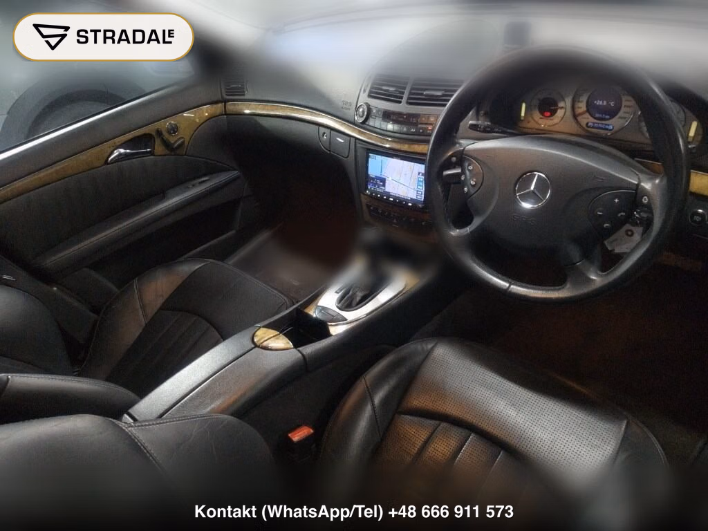 MERCEDES BENZ E-CLASS 4D E55 AMG, miniaturka 4
