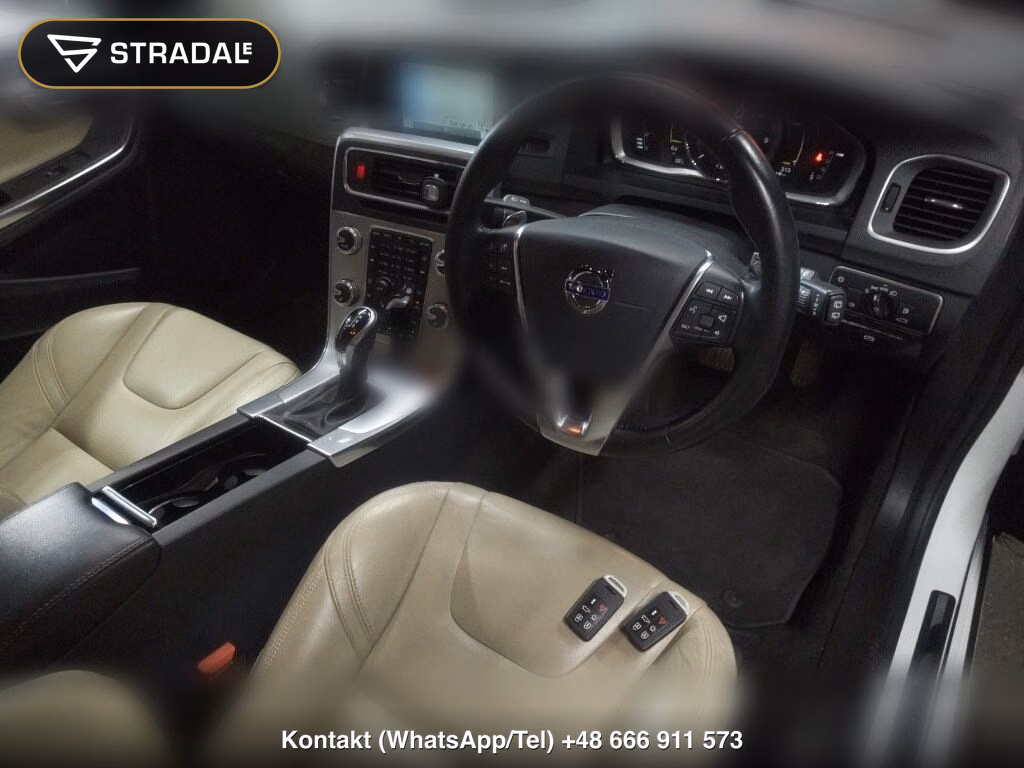 VOLVO V60 D4 R-DESIGN, miniaturka 4