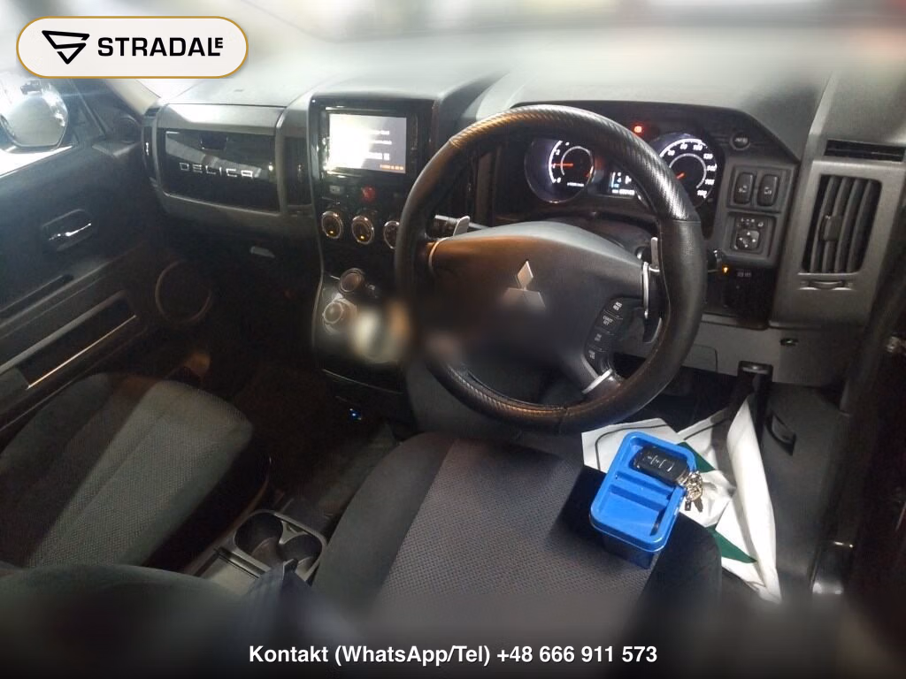MITSUBISHI DELICA D:5 4WD ROADEST G POWER PACKAGE, miniaturka 4