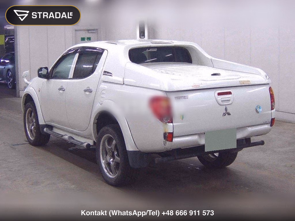 MITSUBISHI TRITON 4WD BASE GRADE, miniaturka 3