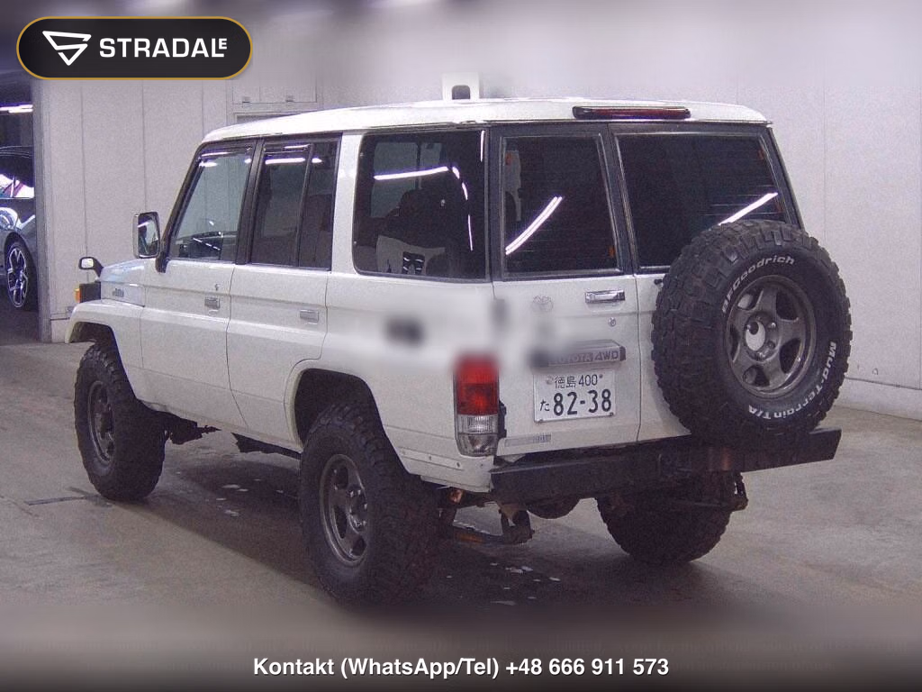 TOYOTA LAND CRUISER 70 5D 4WD LX, miniaturka 3